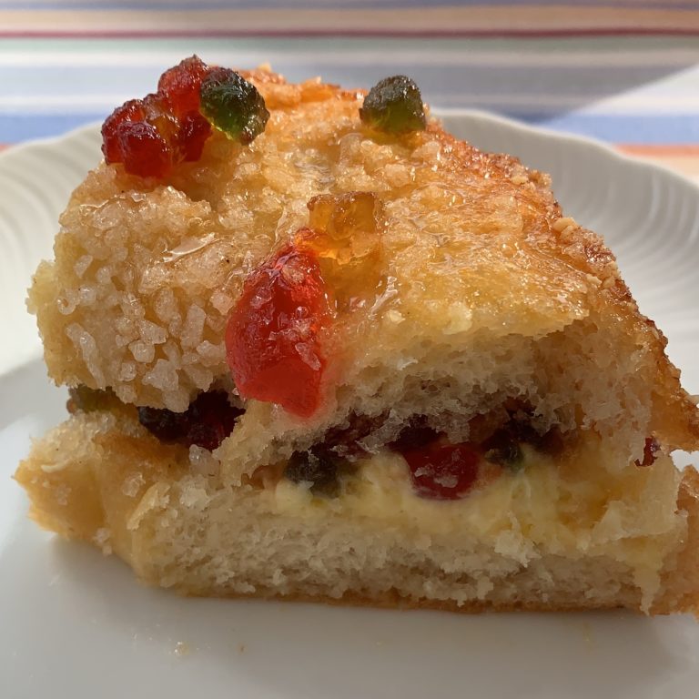 Part de gâteau de Limoux de la patisserie Pujola-Serrat